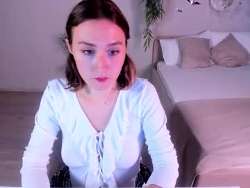 Jinxed_blue, 20 years old, GOAL: Show tongue [29 tokens remaining] Its my first day here, please be gentle wuth me!^^ #feet #new #teen #footfetish #nonude, webcam photo