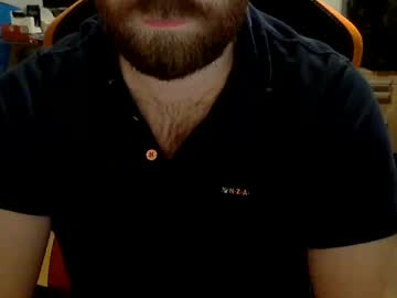 Hairy cam model Joeyjoee, 35 yrs live now