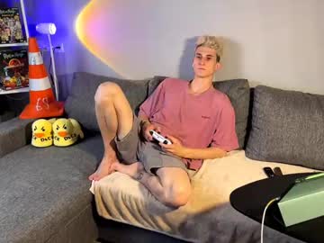 Live cam boy Johnyfriend, 24 yrs – Hot Male Cams