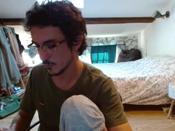 Feet Cams Live male performer joohnoff (french, english, cock, cum) streaming now