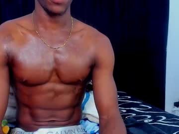Muscle cam star Jordan_moreno_, 20 yrs