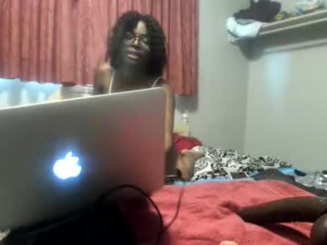 Juicyanddaddy22y • Home • public