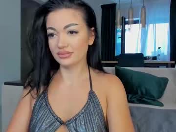 Juicyjulie_, 24 years old, Make me #wet with 111, 222 , make me #cum with 333 , 444 #bigboobs #new #young #bigass #brunette #smoke, webcam photo
