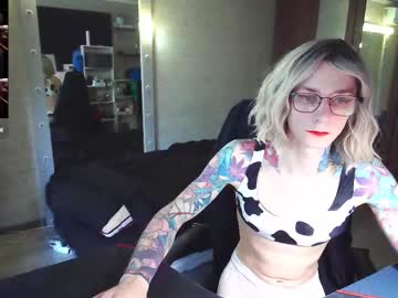 Juleea_doll, 24 years old, GOAL: Deepthroat dildo [325 tokens remaining] Welcome to my room! #femboy #bigcock #lovense #sissy #new, webcam photo