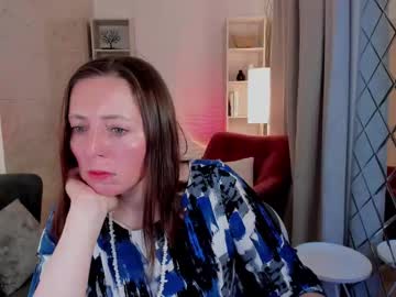 Live Milf Julia_muse, 33 yrs - Hot Milf Cams