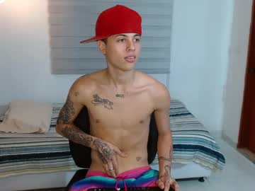 Julian_stonee19y • Colombia • public