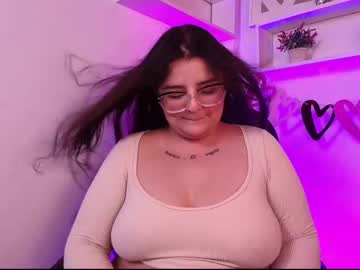 juliana_costello - Live Performer