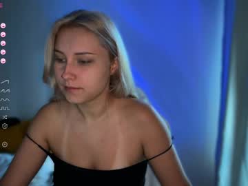 Julie_t, 19 years old, GOAL: Strip Tease – Bra Off ? [194 tokens remaining] Welcome to my room! #18 #blonde #teen #bigboobs #new, webcam photo
