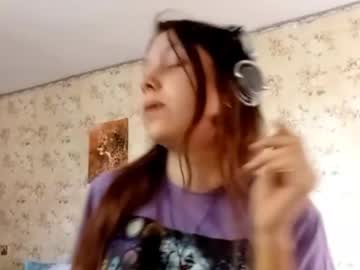 Kamisalling, 18 years old, GOAL><3Change outfit<3< #new #18 #teen #cute #shy [48 tokens remaining], webcam photo