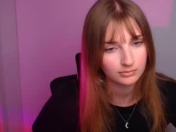 Karla_flower, 19 years old, GOAL: Welcome to CB [37 tokens remaining] Welcome to my room! #shy #young #skinny #18 #new, webcam photo
