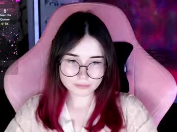 Karleedeepins, 22 years old, Is the world an illusion? - Multi-Goal : Teasing time #tattoo #daddysgirl #feet #young #cute, webcam photo