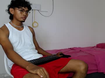 Muscle cam star Karly_ht