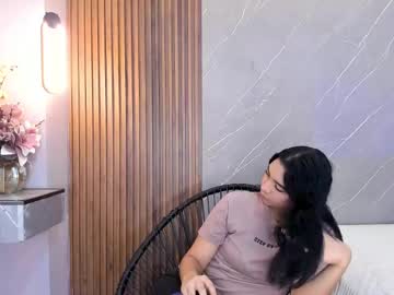 Recommended: katia_hills25