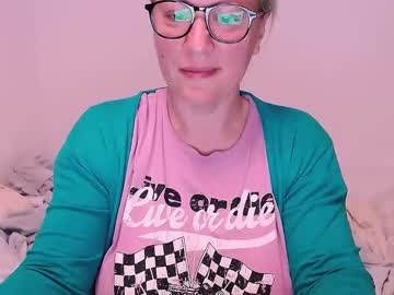 Katynextdoor • mistress44y • USA • public