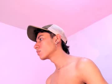 Keiner_smith, 20 years old, #latino #new #18 #lush   #office  [78 tokens remaining], webcam photo