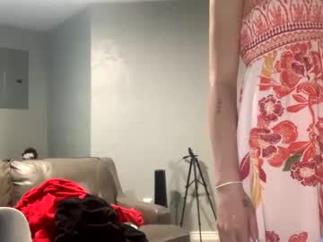Recommended: kellylivenow