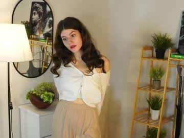 Kelsipucio, 18 years old, GOAL: Show my sexy naked shoulders close to cam | Welcome to my room! I'm Anna. #18 #new #shy #young #teen [0 tokens remaining], webcam photo