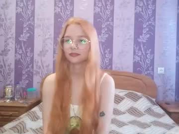 Keniazinn, 18 years old, GOAL - eye contact #new #18 #young #cute #shy [15 tokens remaining], webcam photo