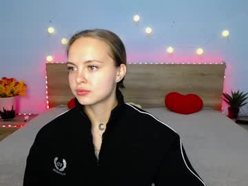 khaleesimoon - Live EU Performer
