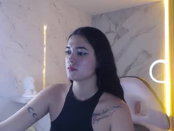 Squirting cam girl Kiara_hot_tf age 28 yrs live now
