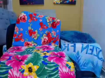 Kiarabigcockts big cock cam stud 28 yrs streaming live
