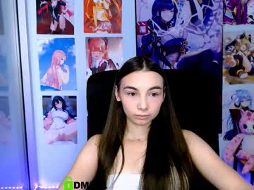 Kimi_glow, GOAL: my first goal [24 tokens remaining] Welcome to my room! #new #18 #nonude #shy #cute, webcam photo