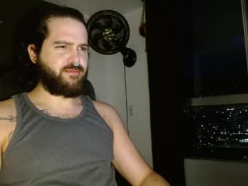 Hairy cam model Kingcat420, 24 yrs live now