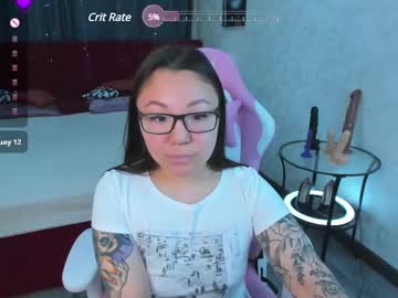 Skinny Asian cam girl Kitana_kim | 23 yrs live in HD
