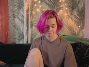 Kittenishe, 18 years old, Goal:  show tatto Hey'' My first day #shy #teen #new #skinny #18 [120 tokens remaining], webcam photo