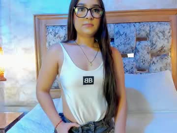 Kitty_lovee1, 19 years old, GOAL: squirt fuck PUSSY 350 [947 tokens remaining] Welcome to my room! #feet #anal #young #lovense #18, webcam photo