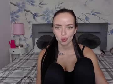 Kittycat_love9, 19 years old, ??????welcome guys! have a good day?? #teen #18 #skinny #new #cute, webcam photo