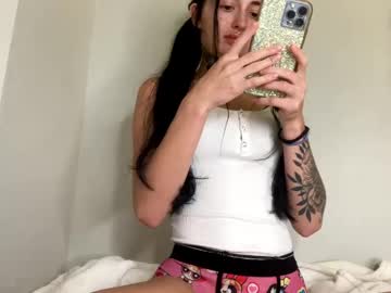 Kittycreamm, FIRST STREAM, Pvt is open #teen #bigass #new #young #natural -- Current Goal: One little pull and this top's coming off, webcam photo