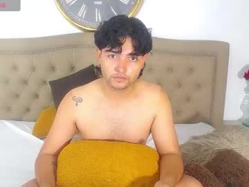 Hairy cam model Kris_graves, 21 yrs live now