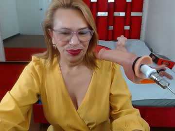 krystal_thomson - Live Performer