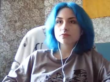 Kummcaskill, 18 years old, Goal:  squeeze my bigboobies close up e #shy #18 #new #goth #bigboobs [45 tokens remaining], webcam photo
