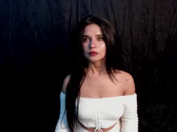 Recommended: kylie_foxx1