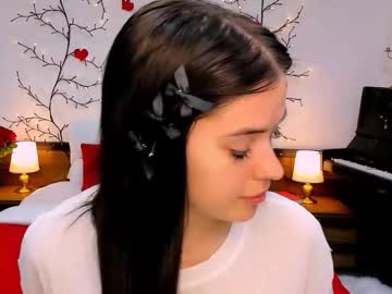 Ladyofcandy, 20 years old, ? make me smile? [155 tokens left] #shy #skinny #young #lovense #cute, webcam photo