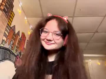 Lanepucker, 18 years old, GOAL: show my legs and cares them ? Hey! My name is Alex, my second day here! #shy #new #18 #young #skinny [40 tokens remaining], webcam photo