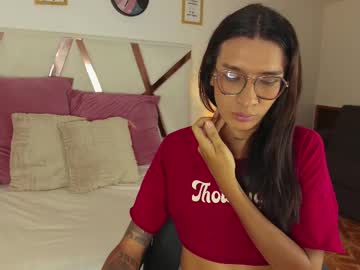 lauraagomezz__ - Live Performer
