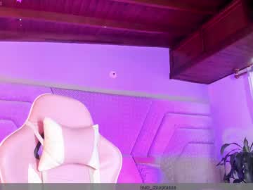 Leah_douuglass_ • bigboobs32y • Your dreams • public