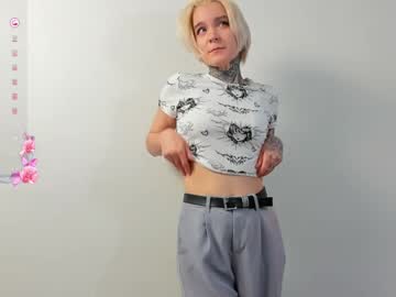 Leahqute, 18 years old, GOAL: Help me cum, use favorite pat [400 tokens remaining] ? Favorite patterns 10/25/69/169 ? #new #shy #teen #young #tattoo, webcam photo