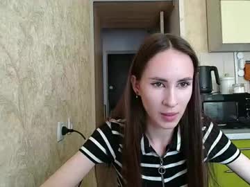 Leila_monaco, 20 years old, GOAL: Dance [265 tokens remaining] Welcome to my room! #shy #teen #young #skinny #new, webcam photo