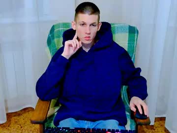 Feet Cams Live model Lester_broo, age 20 streaming Foot Fetish VR