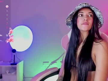 Lexy_bran, GOAL: Fingers in my wet pussy [0 tokens remaining] Welcome to my room! #skinny #teen #young #new #18, webcam photo