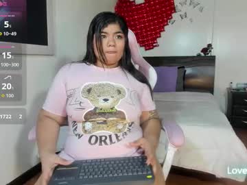 Squirting cam girl Li_arellano live now