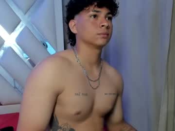 Liam_percy7, 18 years old, Hello, welcome too my room. SHOW CUM!! #muscle  #latino #findom #new #young #18 [1610 tokens remaining], webcam photo
