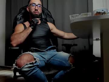 Muscle cam star Liamaesthetic, 24 yrs