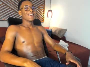 Muscle cam star Liamriver, 20 yrs