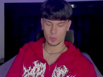 BDSM Master Liamthunder live domination webcam