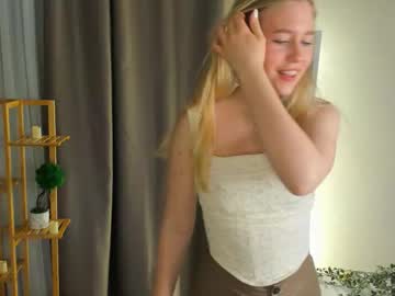 Lienstevinson, 20 years old, stroke my neck close to cam #new #blonde #shy #skinny #18 [0 tokens remaining], webcam photo